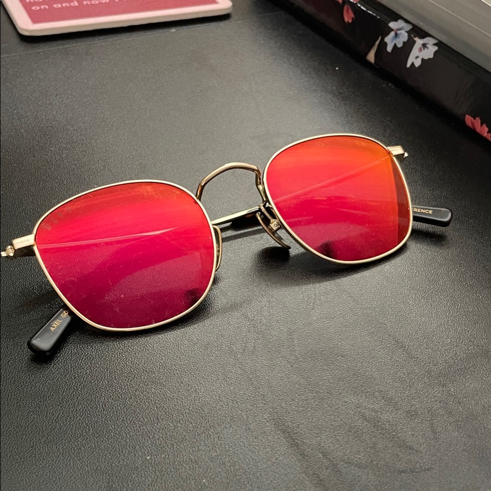 Diff Eyewear Gold and Red Sunglasses
